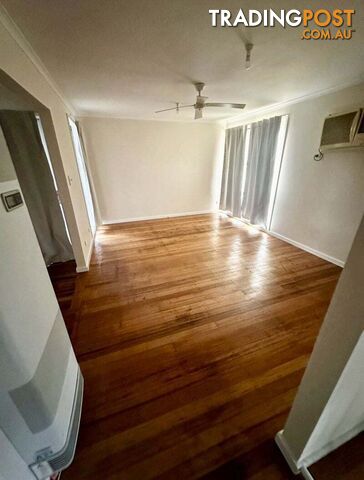 38 Boothman Street Echuca VIC 3564 - photo 4 of 7