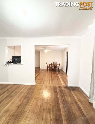 38 Boothman Street Echuca VIC 3564 - photo 3 of 7