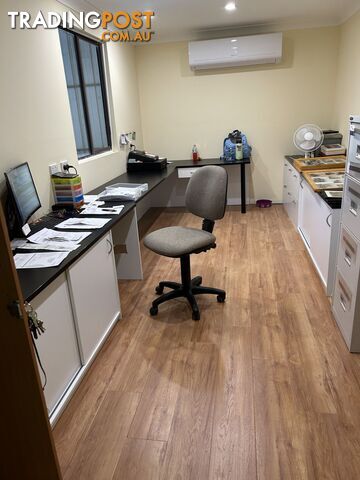 7 Fourth Street Warooka SA 5577 - photo 2 of 9