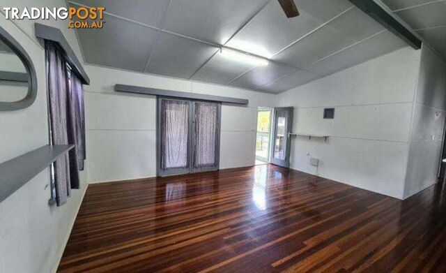 2 Torakina Street Aitkenvale QLD 4814 - photo 4 of 15