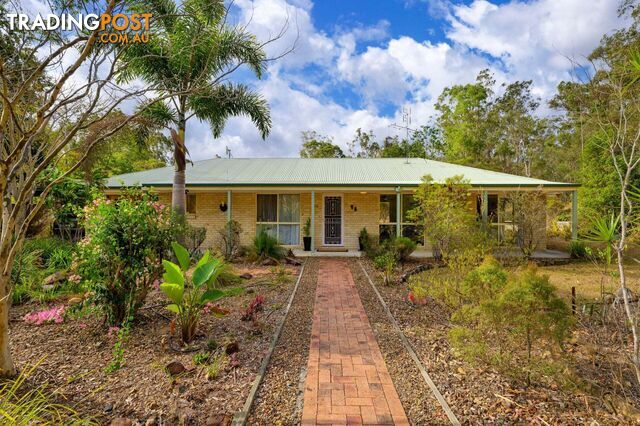 98 Lynne Drive Curra QLD 4570