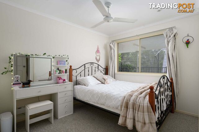 98 Lynne Drive Curra QLD 4570 - photo 5 of 17