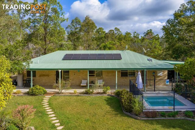 98 Lynne Drive Curra QLD 4570