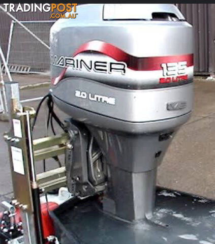 135 HP MARINER 2 STROKE OUTBOARD