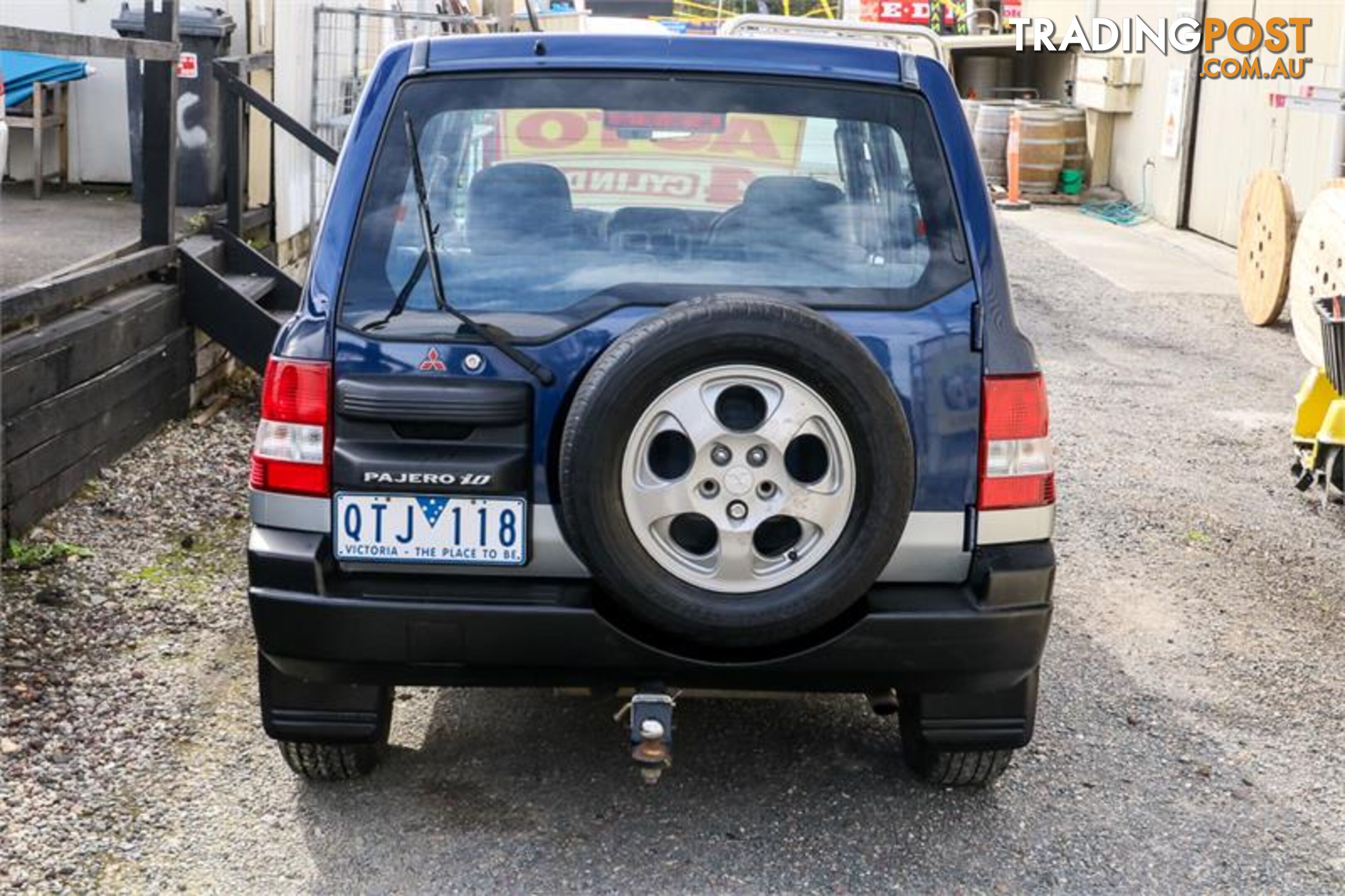 2001  Mitsubishi Pajero iO  QA Wagon