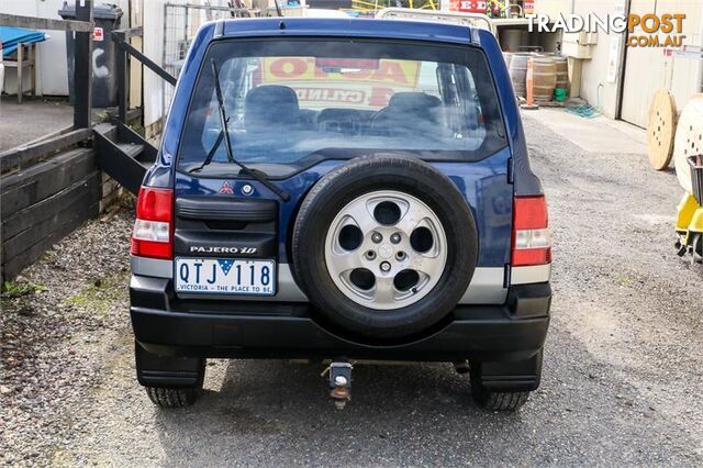 2001  Mitsubishi Pajero iO  QA Wagon