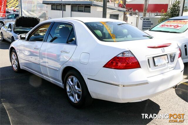2007 Honda Accord VTi-L 7th Gen Sedan - photo 2 of 20