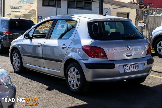 2004  Peugeot 307  T5 Hatchback - photo 2 of 20