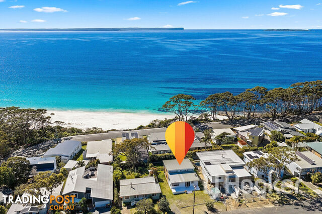 10 Tulip Street HYAMS BEACH NSW 2540