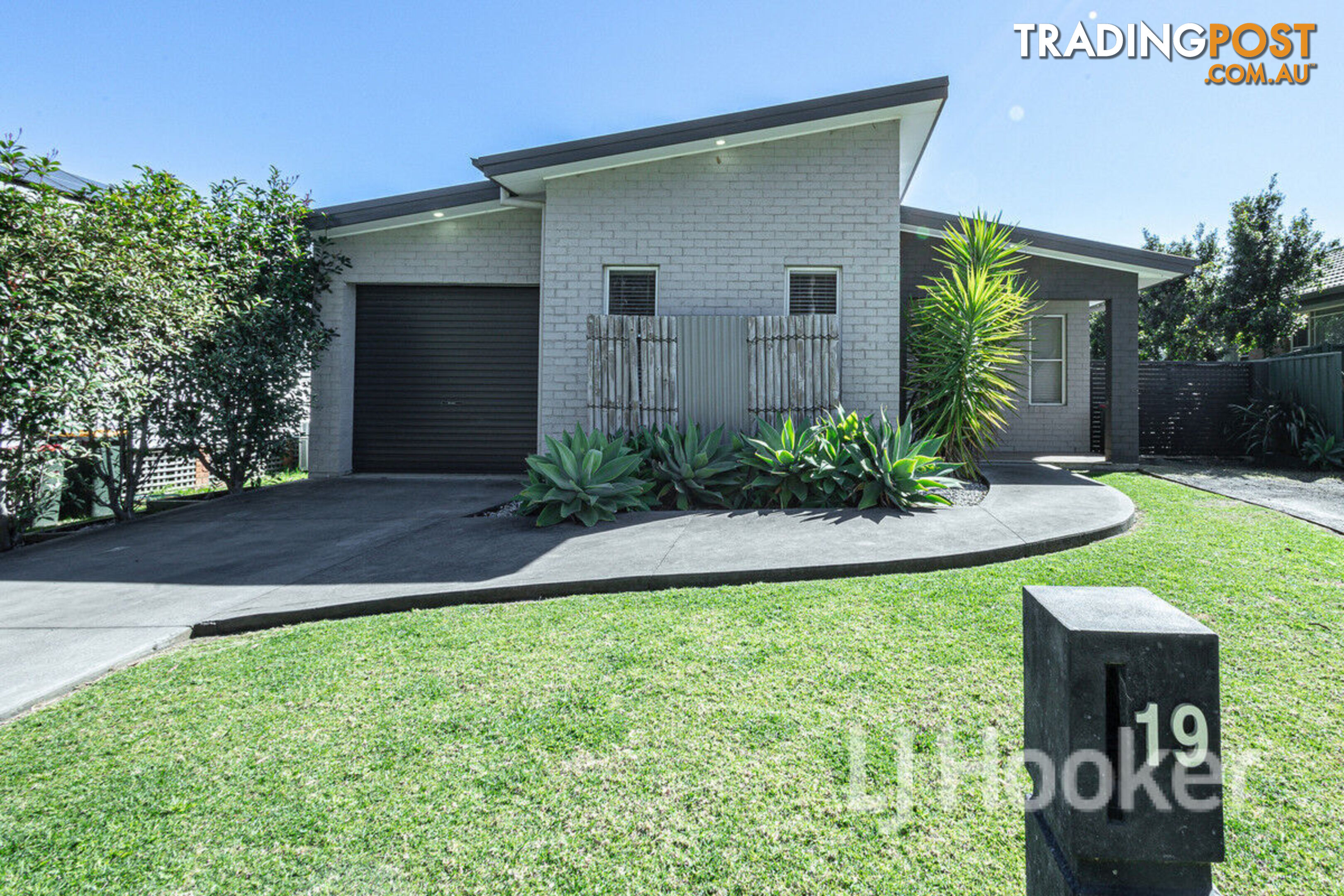 19 Hewitt Avenue ST GEORGES BASIN NSW 2540