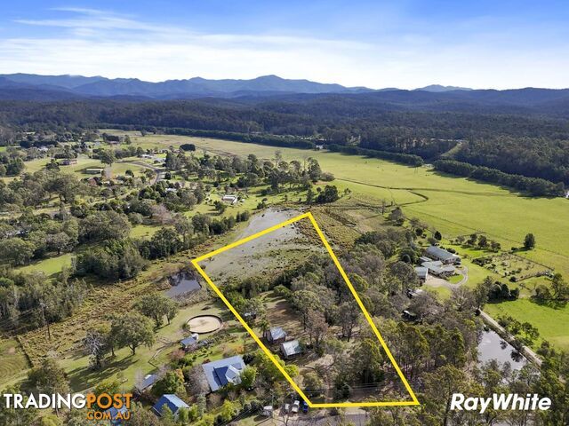 10 Ted Hunt Terrace MORUYA NSW 2537 - photo 2 of 19