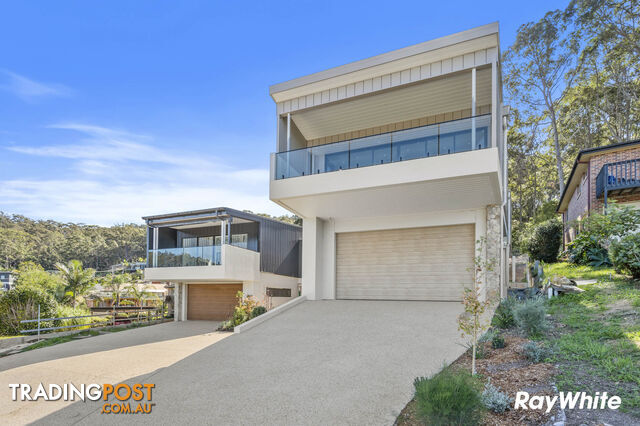 6 Alexander Place NORTH NAROOMA NSW 2546