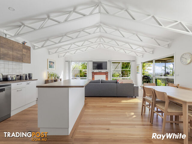 6 Halyard Drive MORUYA HEADS NSW 2537