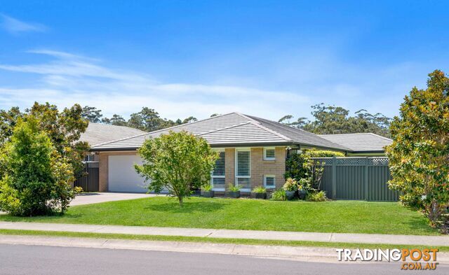 8 Caitlin Crescent BROULEE NSW 2537