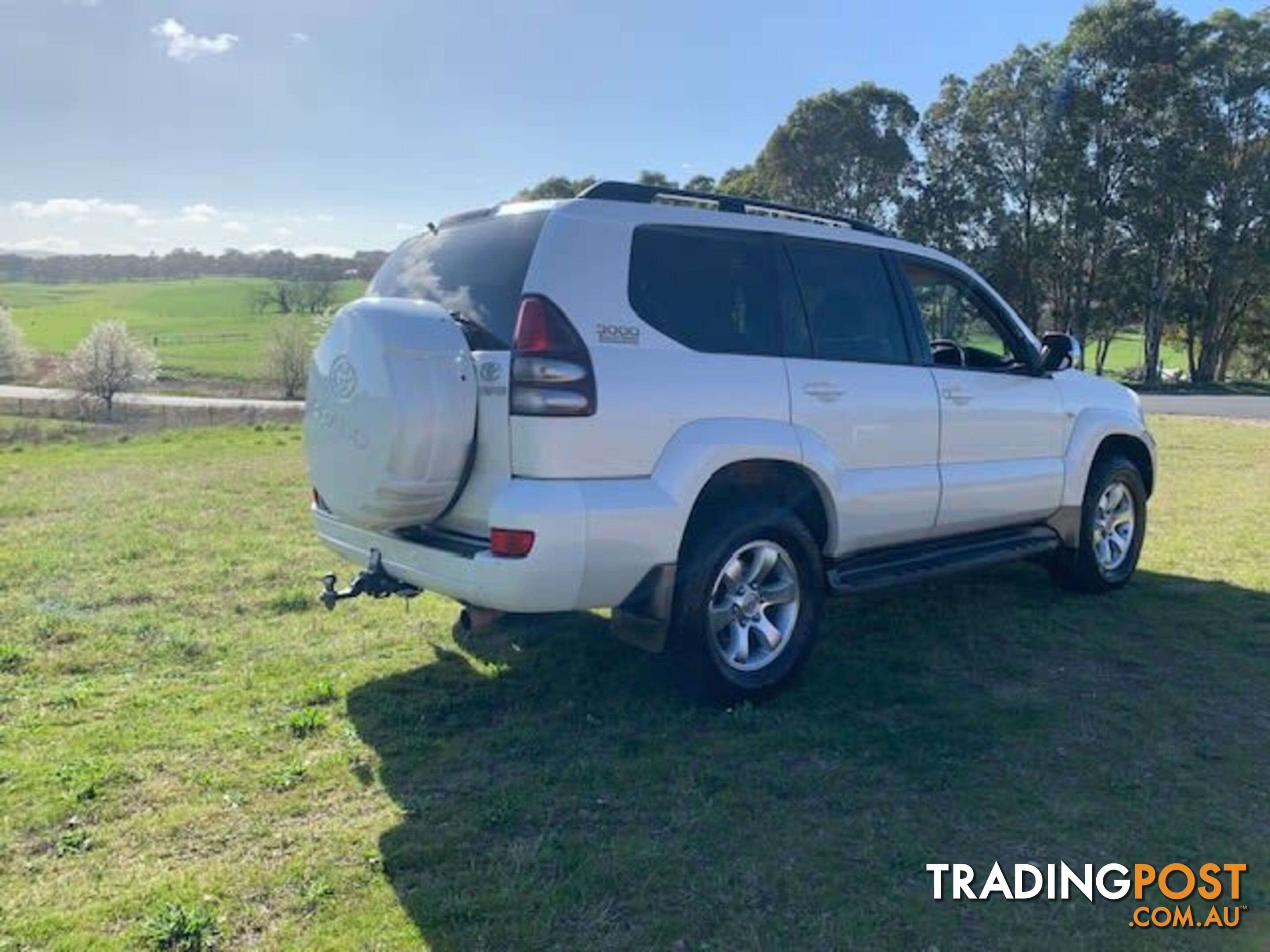 2004 TOYOTA LANDCRUISER PRADO GRANDE (4X4) KZJ120R SUV, 4 DOORS, 8 SEATS