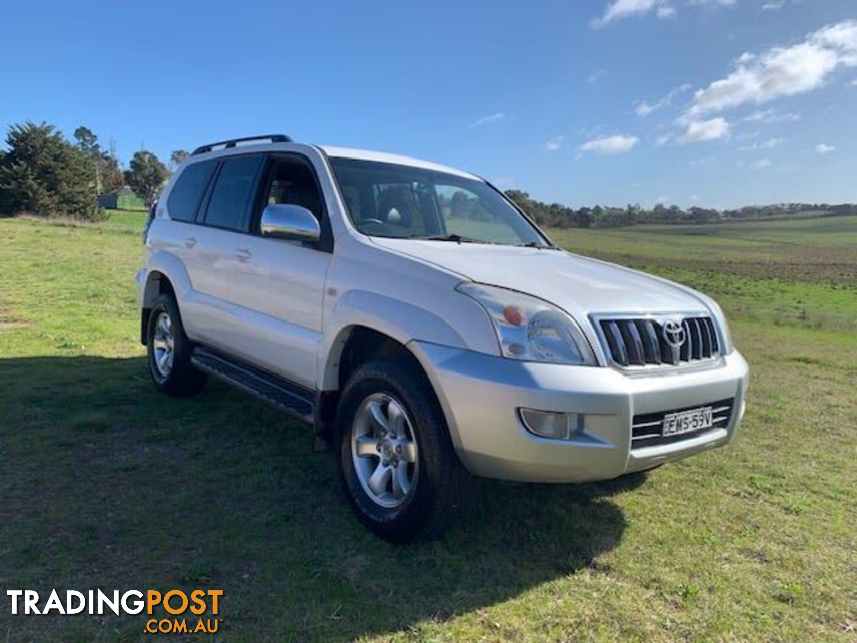 2004 TOYOTA LANDCRUISER PRADO GRANDE (4X4) KZJ120R SUV, 4 DOORS, 8 SEATS