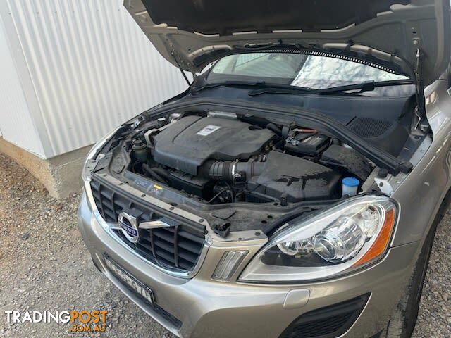 2011 VOLVO XC60 D5 TEKNIK DZ MY12 SUV, 4 DOORS, 5 SEATS