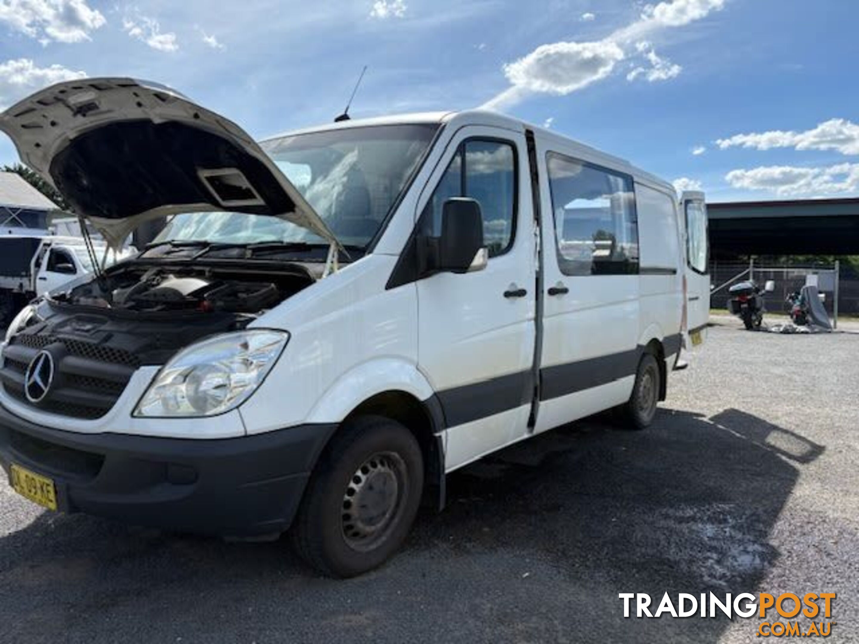 2007 MERCEDES-BENZ SPRINTER   COMMERCIAL, 4 DOORS, 2 SEATS