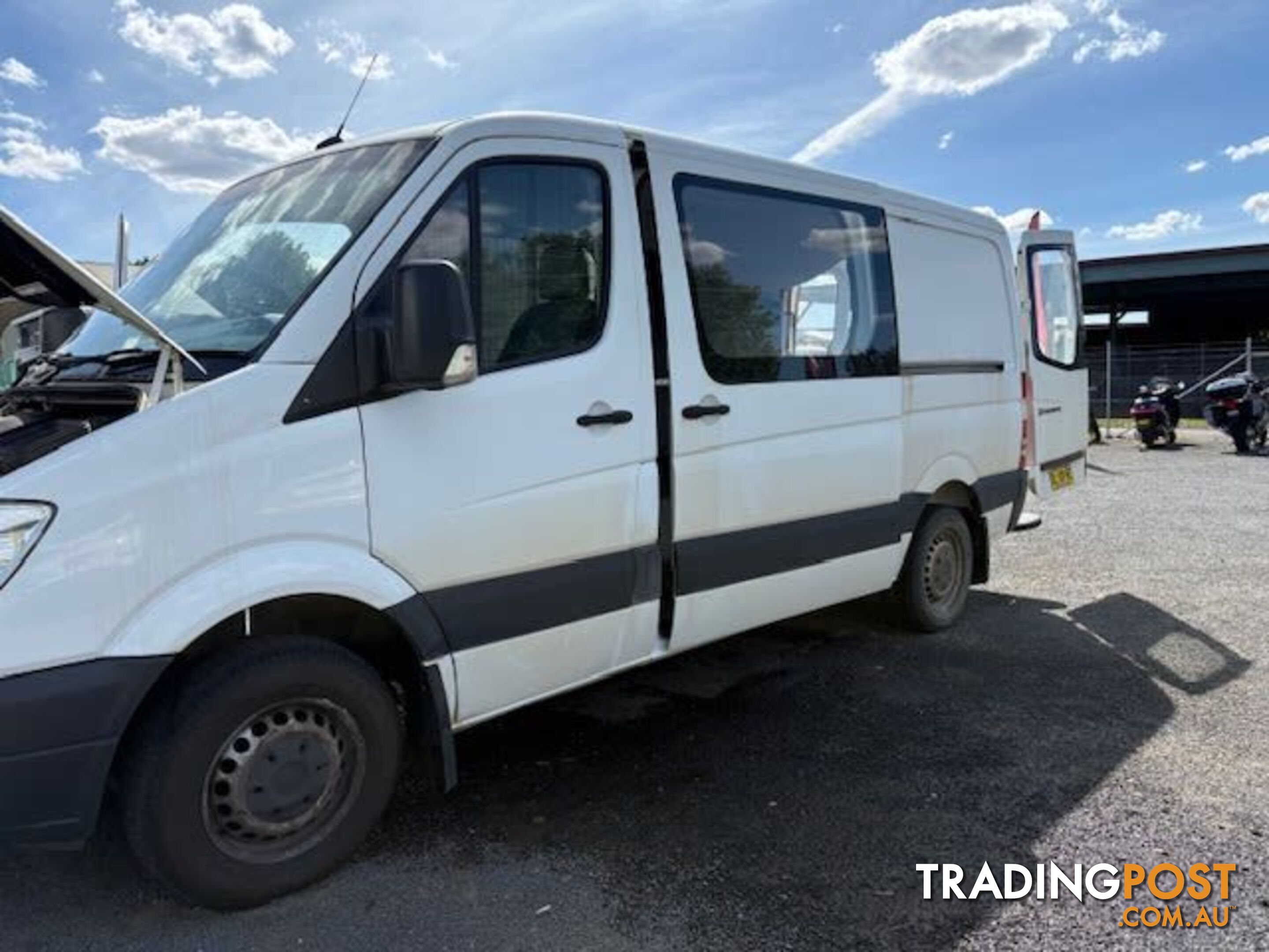 2007 MERCEDES-BENZ SPRINTER   COMMERCIAL, 4 DOORS, 2 SEATS