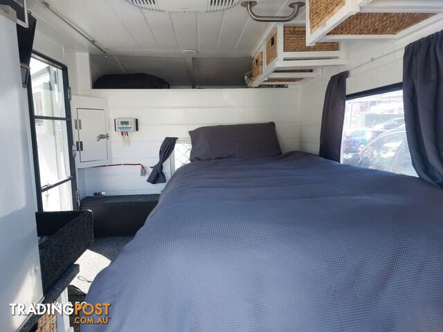 2008 MAZDA BT-50 B2500 DX 08 UPGRADE UTE TRAY, 2 DOORS, 3 SEATS - photo 2 of 19