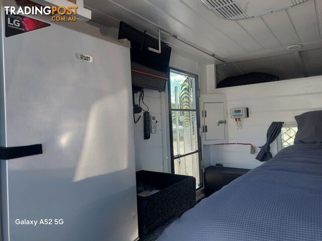 2008 MAZDA BT-50 B2500 DX 08 UPGRADE UTE TRAY, 2 DOORS, 3 SEATS - photo 3 of 19