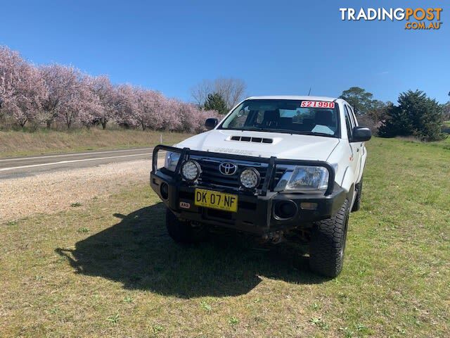 2013 TOYOTA HILUX WORKMATE (4X4) KUN26R MY12 UTE TRAY, 4 DOORS, 5 SEATS