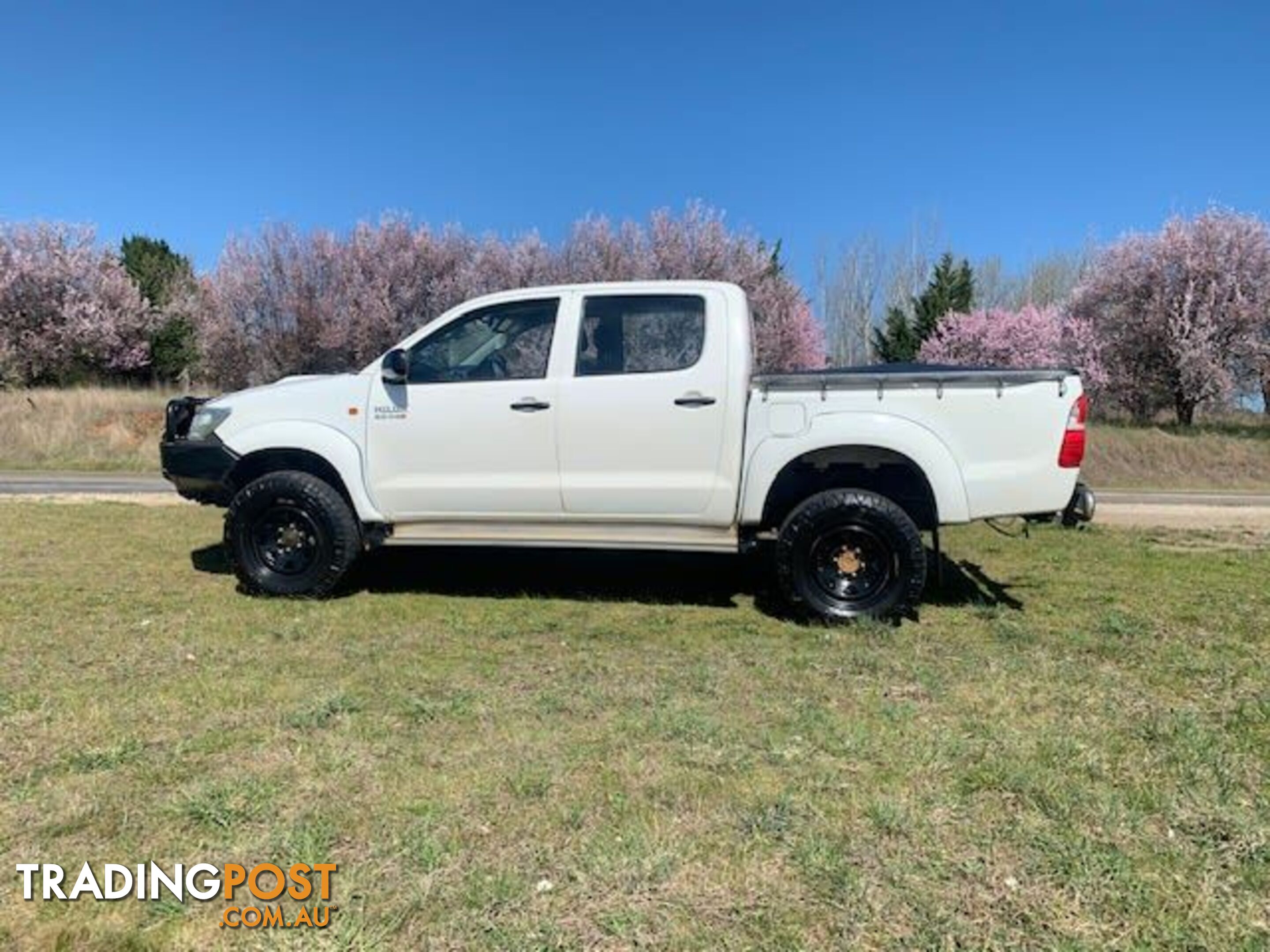 2013 TOYOTA HILUX WORKMATE (4X4) KUN26R MY12 UTE TRAY, 4 DOORS, 5 SEATS