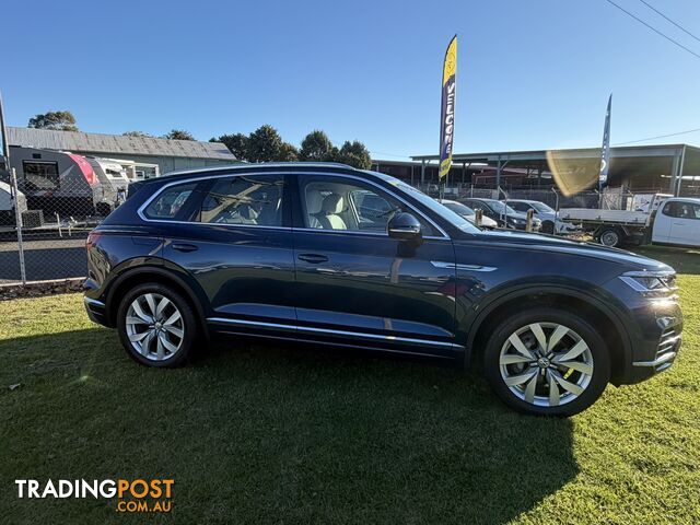 2020 VOLKSWAGEN TOUAREG 190TDI PREMIUM MY20 SUV, 4 DOORS, 5 SEATS - photo 4 of 30