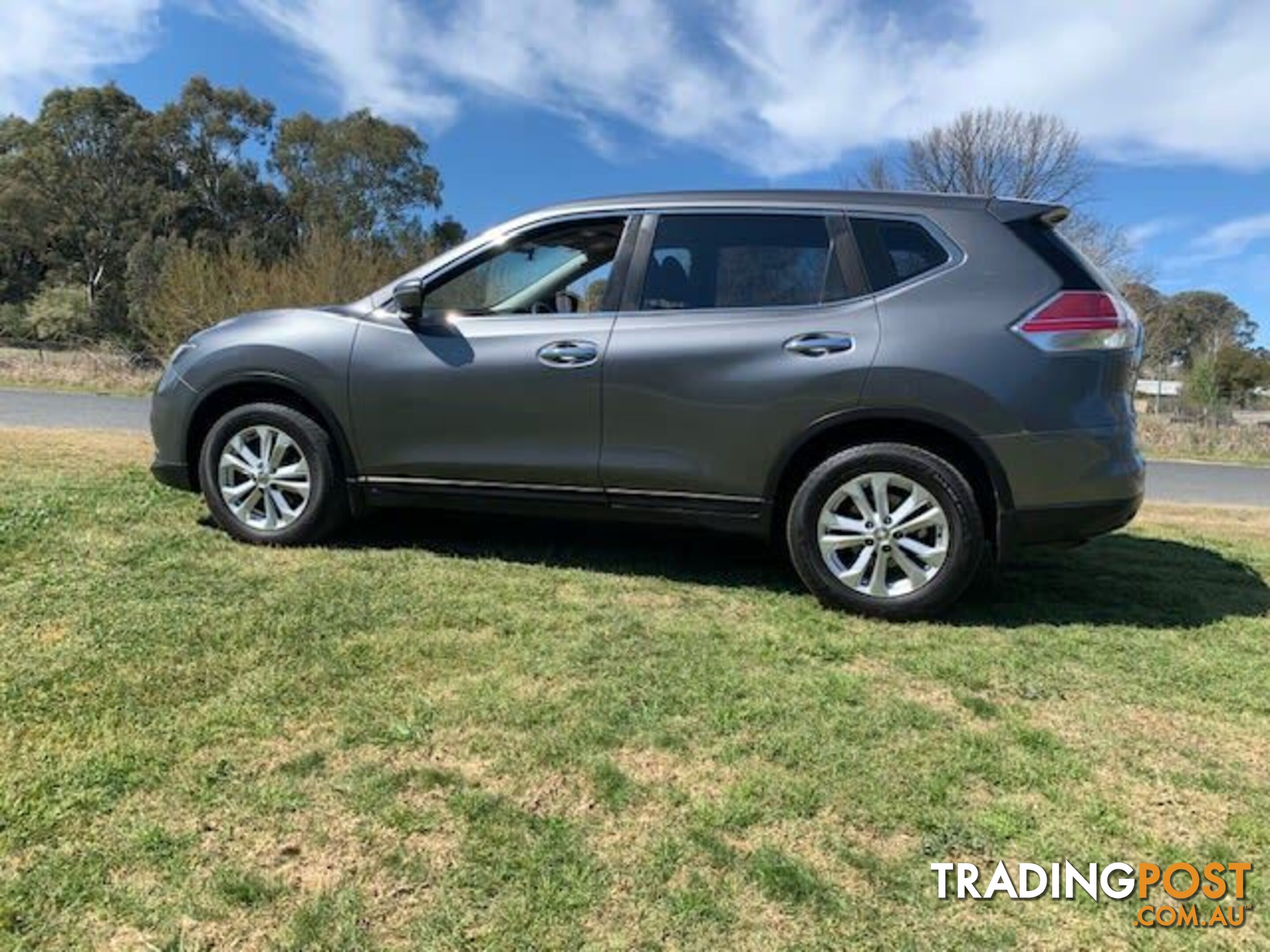 2016 NISSAN X-TRAIL ST (FWD) T32 SUV, 4 DOORS, 5 SEATS