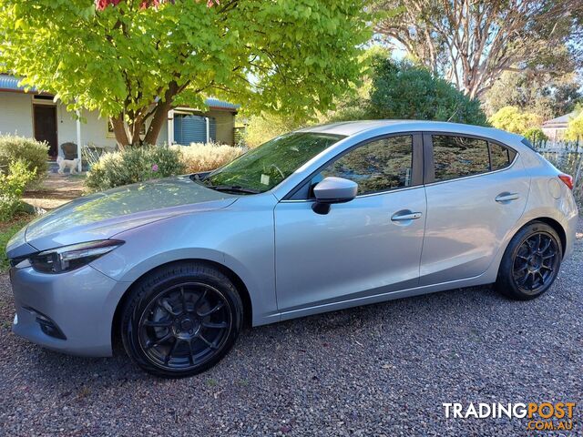 2018 MAZDA 3 SP25 (5YR) BN MY18 HATCH, 5 DOORS, 5 SEATS