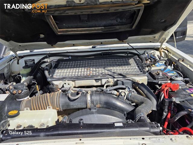 2010 TOYOTA LANDCRUISER WORKMATE (4X4) VDJ79R 09 UPGRADE UTE TRAY, 2 DOORS, 3 SEATS - photo 5 of 14