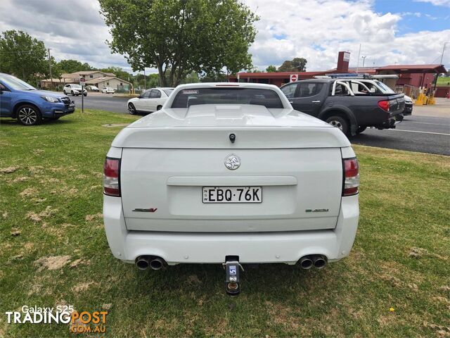 2011 HOLDEN COMMODORE SS-V REDLINE EDITION VE II UTE TRAY, 2 DOORS, 2 SEATS - photo 5 of 13