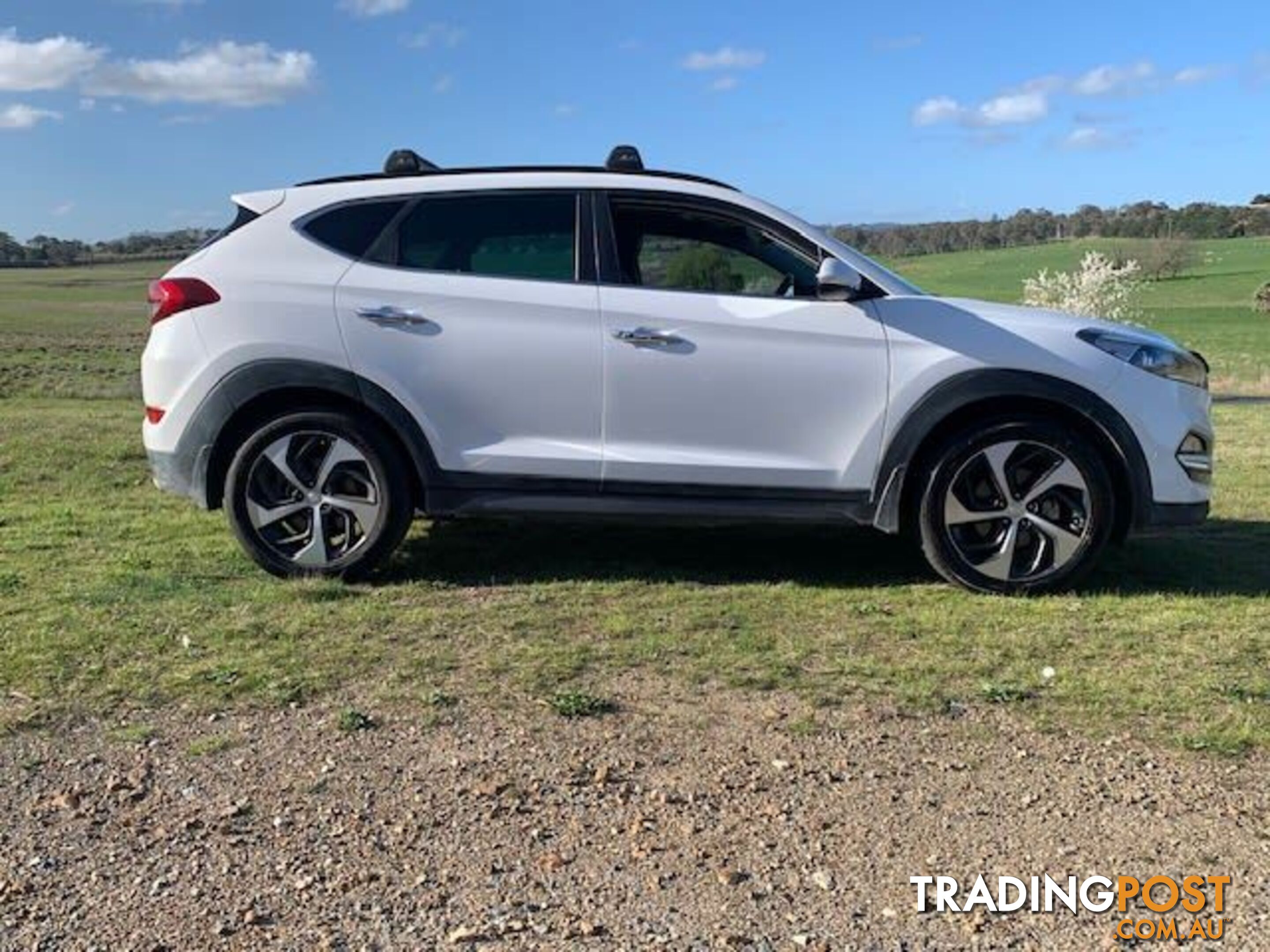 2015 HYUNDAI TUCSON HIGHLANDER (AWD) TLE SUV, 4 DOORS, 5 SEATS