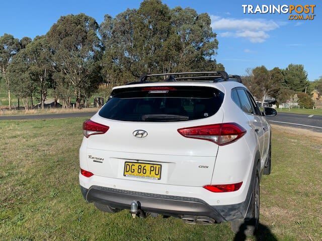 2015 HYUNDAI TUCSON HIGHLANDER (AWD) TLE SUV, 4 DOORS, 5 SEATS