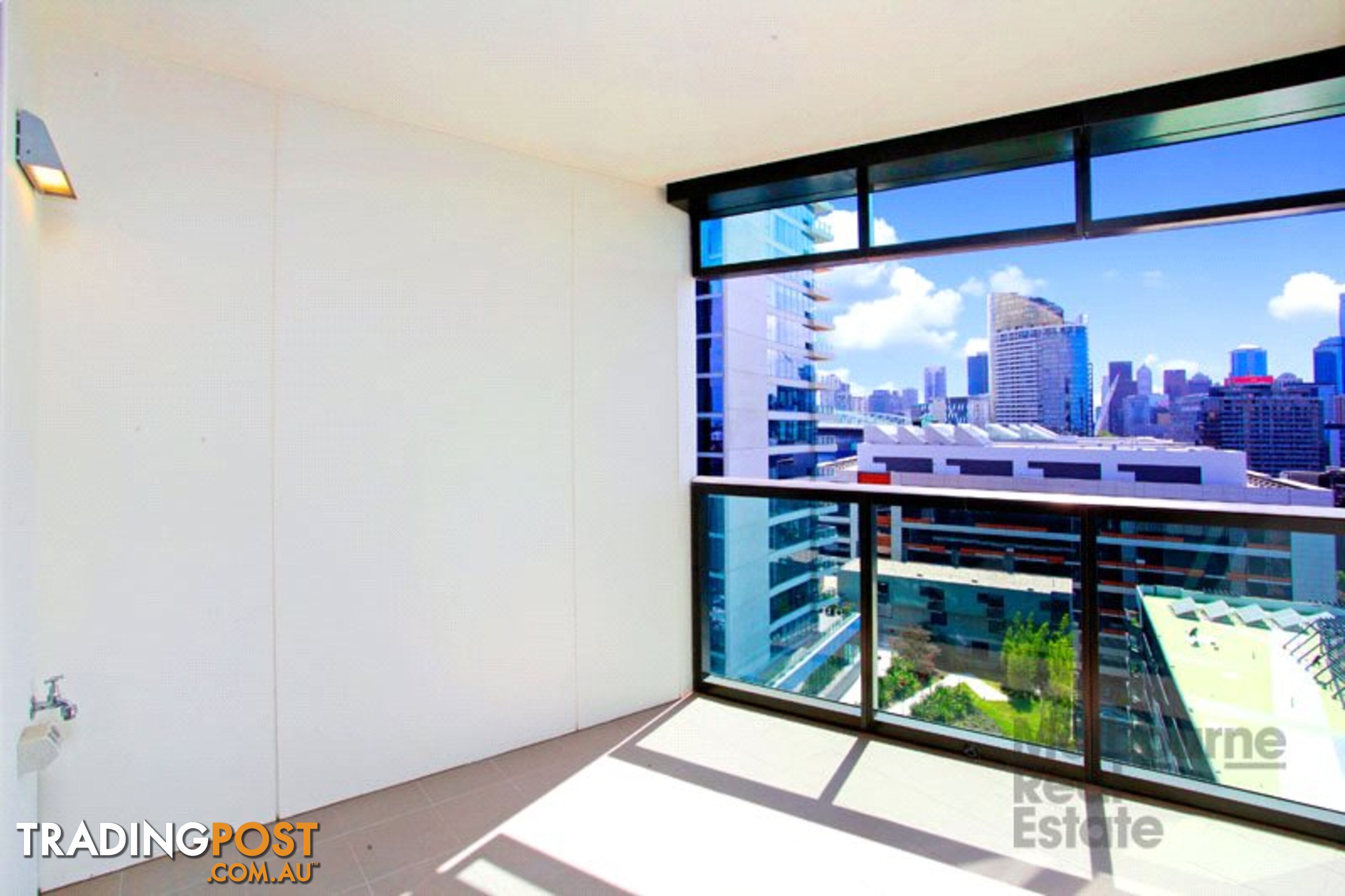 146/8 Waterside Place Docklands VIC 3008