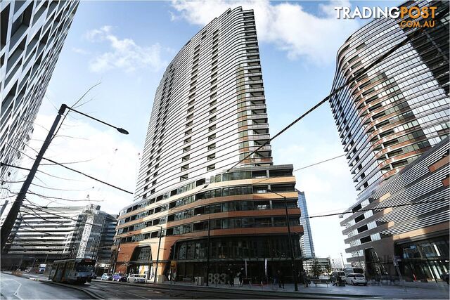 1402S/883 Collins Street Docklands VIC 3008