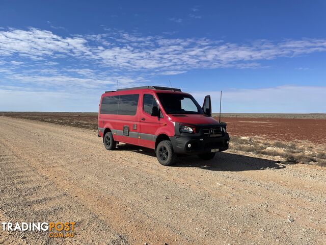 Camper van Mercedes sprinter 416 CDI MWB 4 WHEEL DRIVE 2021 - photo 2 of 11