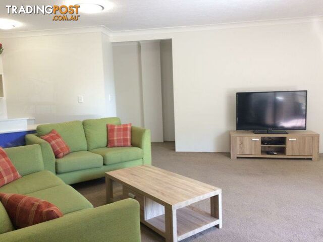 8 Queensland Avenue BROADBEACH QLD 4218