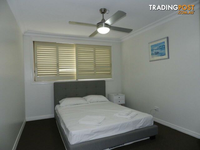 8 Queensland Avenue BROADBEACH QLD 4218