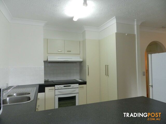 8 Queensland Avenue BROADBEACH QLD 4218