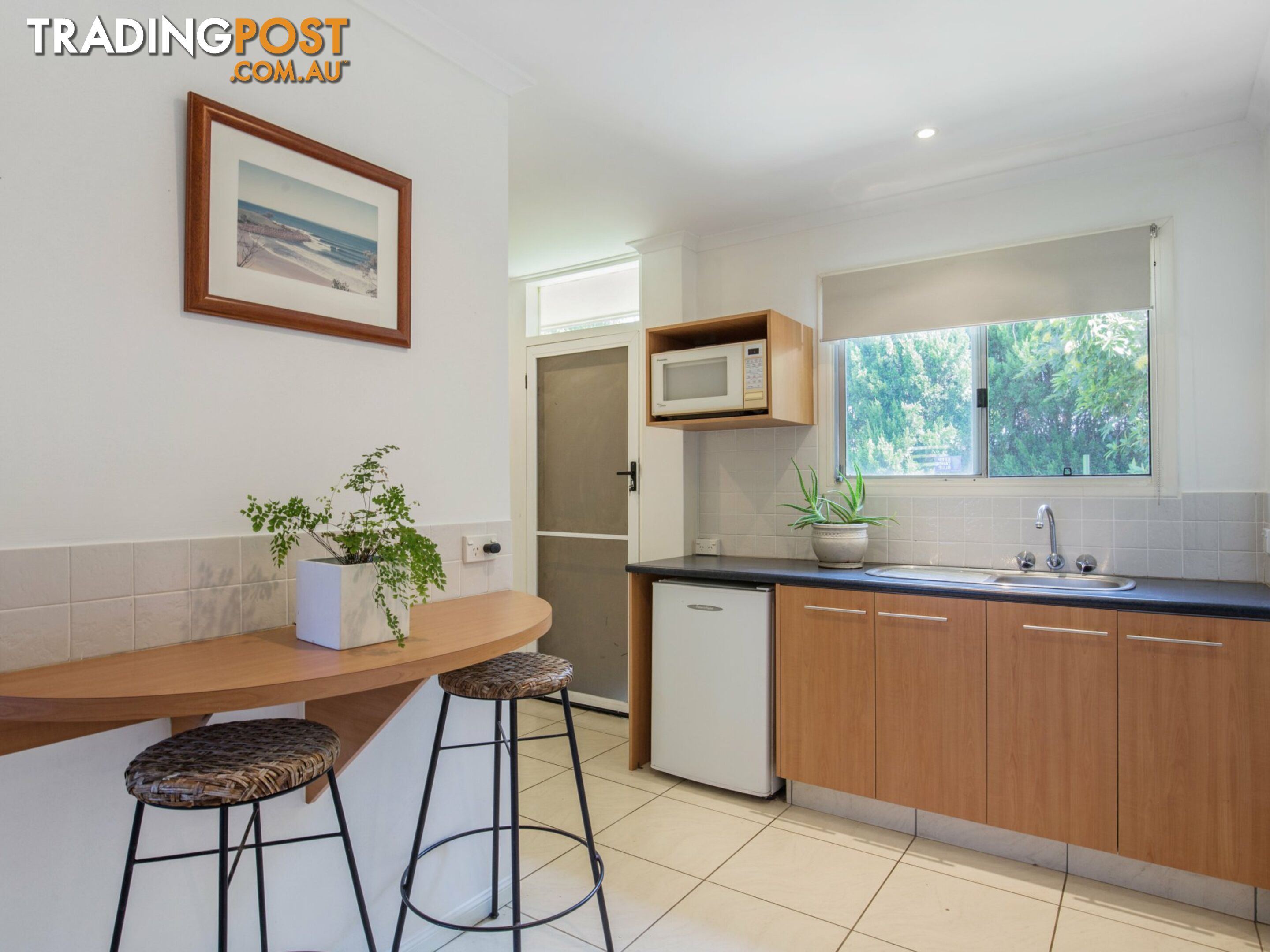 80 Monaco St BROADBEACH WATERS QLD 4218