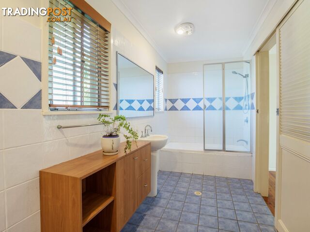 80 Monaco St BROADBEACH WATERS QLD 4218