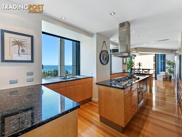 32/11 Peak Avenue MAIN BEACH QLD 4217