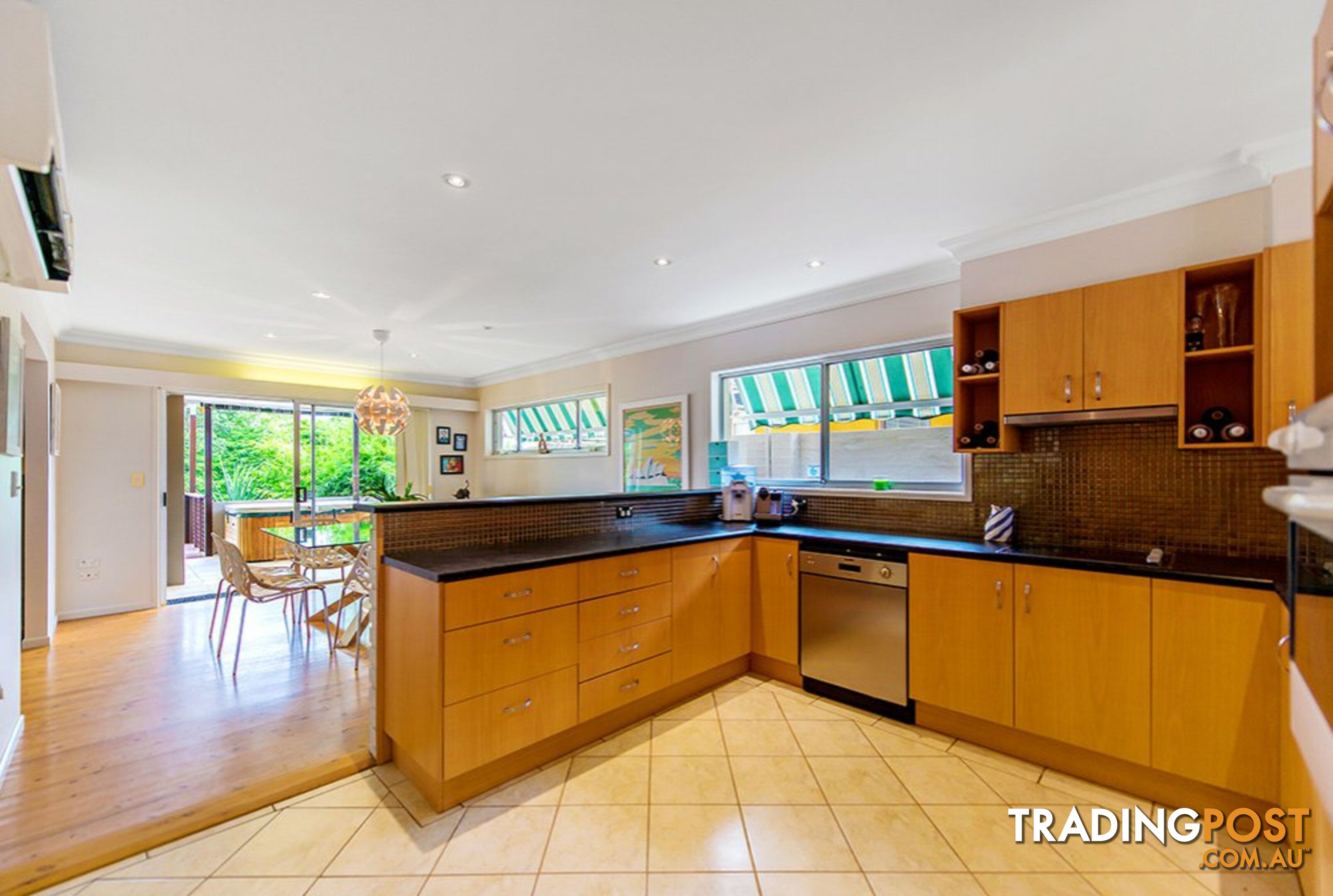 86 Gibraltar Drive ISLE OF CAPRI QLD 4217