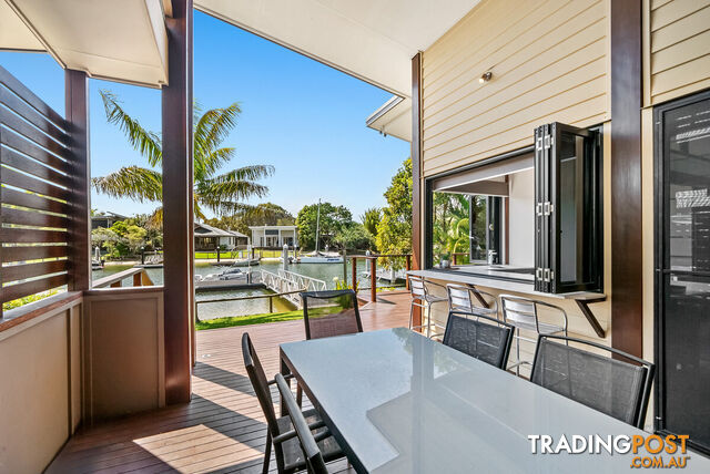 5 Livistona Crt South Stradbroke QLD 4216