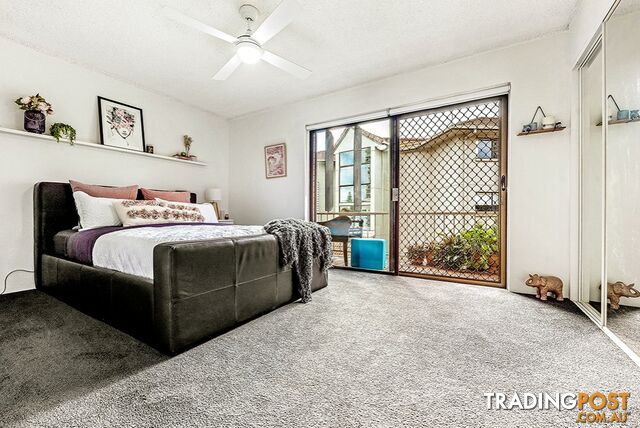 11/11 Old Burleigh Road SURFERS PARADISE QLD 4217