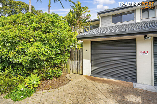 7 40 Sunbird Street Burleigh Waters QLD 4220