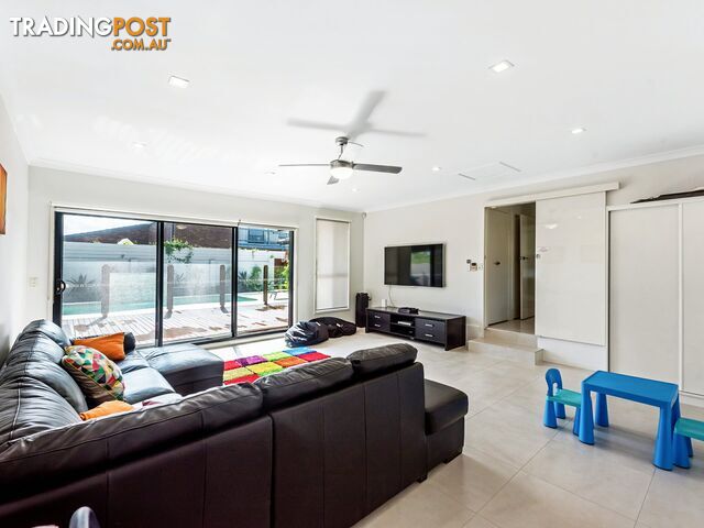 107 Witt Avenue CARRARA QLD 4211