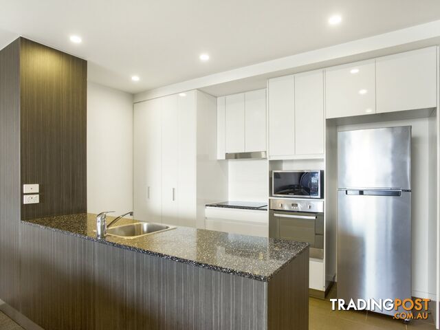 91/2729-2733 Gold Coast Highway BROADBEACH QLD 4218