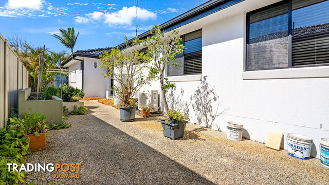 13 Shantull Drive WALLABI POINT NSW 2430